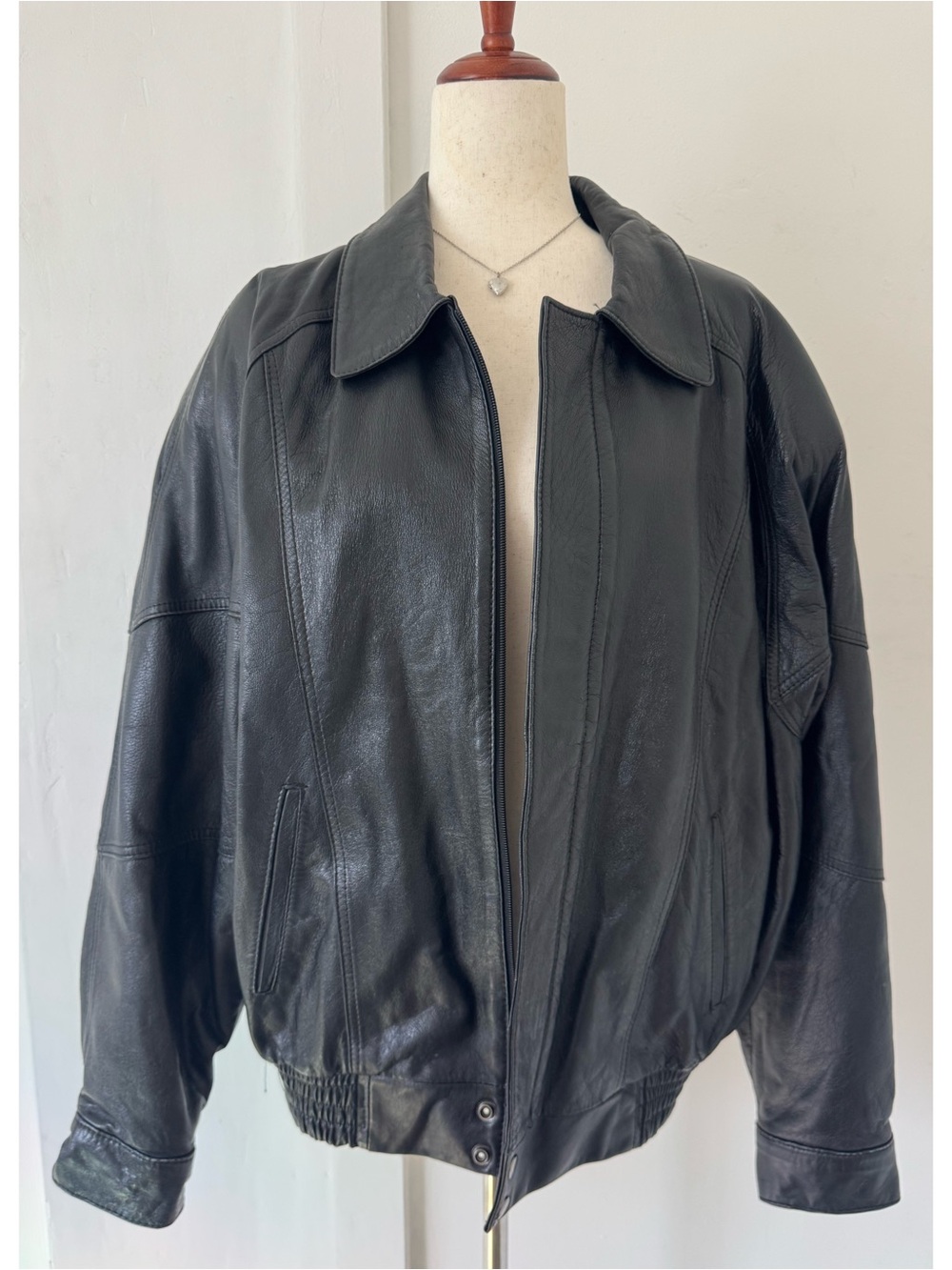 Vintage 80’s Genuine Leather Bomber Jacket